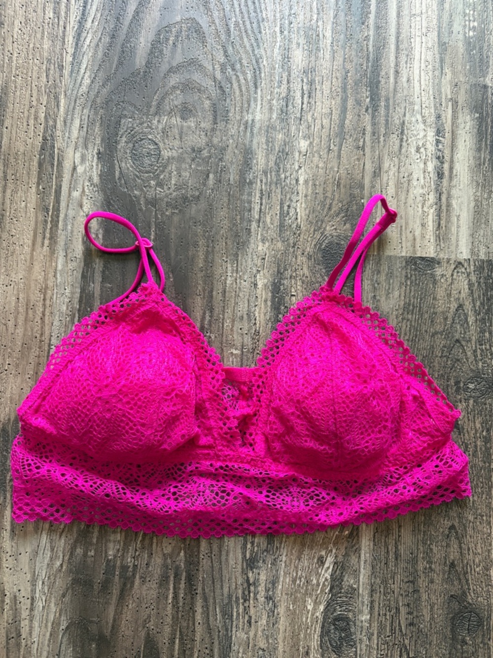 Victorias Secret Women’s Lace Bralette in Hot Pink -